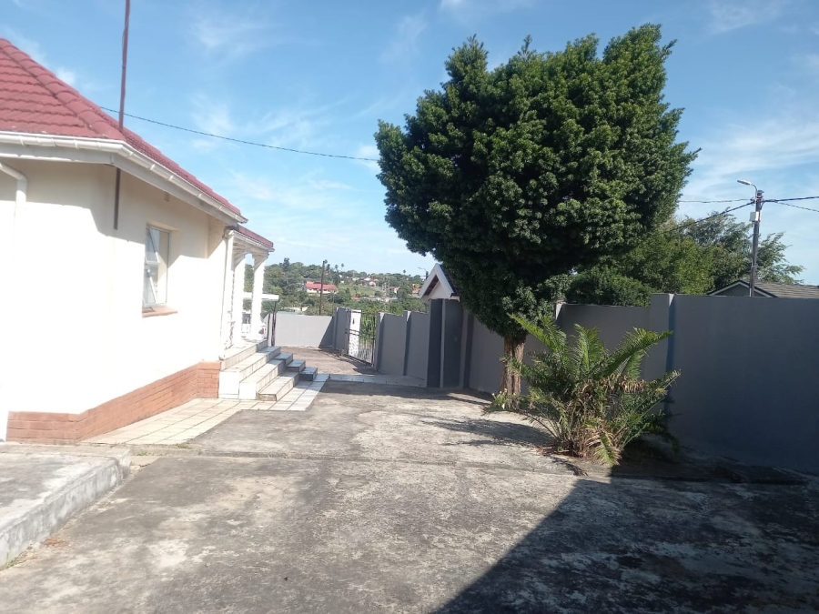 3 Bedroom Property for Sale in Cambridge West Eastern Cape